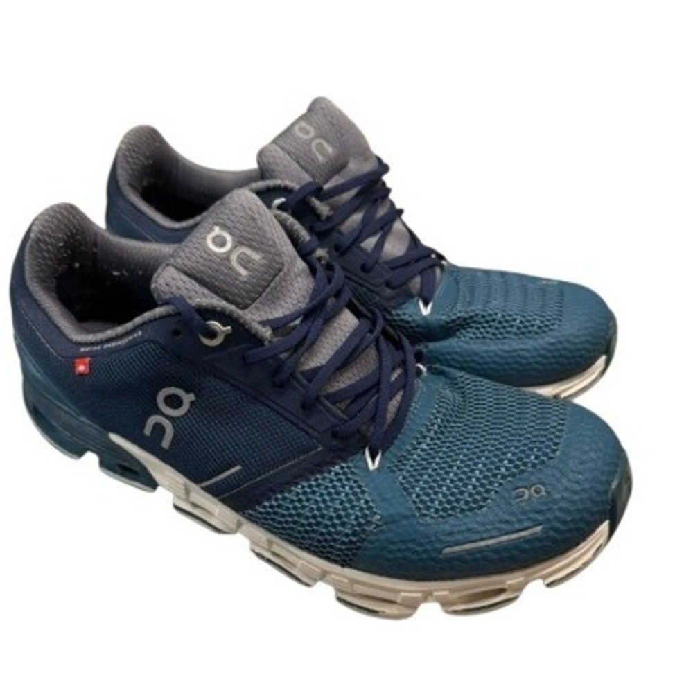 On Running Cloudflow Womens 9.5 Navy Teal Blue‎ Running Shoes Swiss Engineering